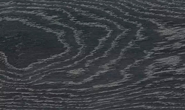 Hvidolieret røget eg